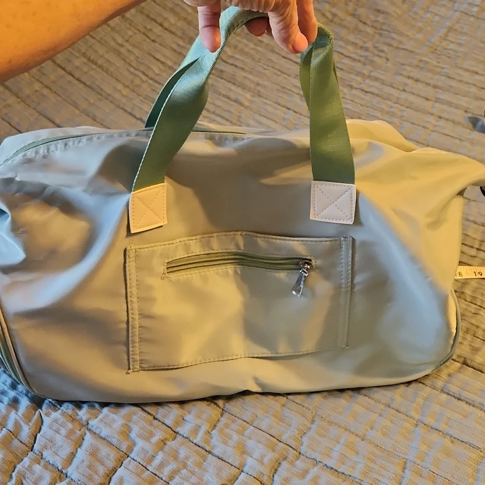 Stylish Sage Green Duffel Bag - Picture 8 of 11